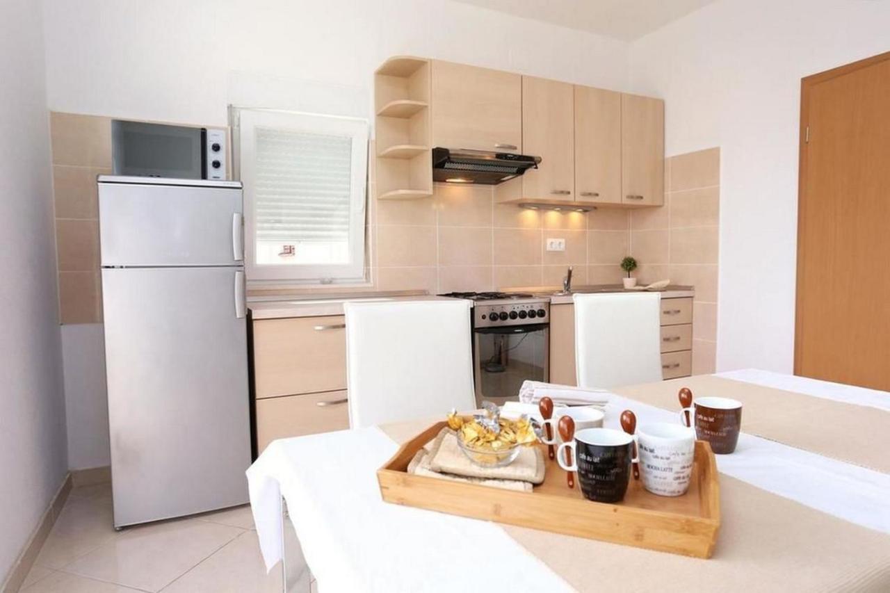 Apartments Frano Seget Vranjica Bagian luar foto